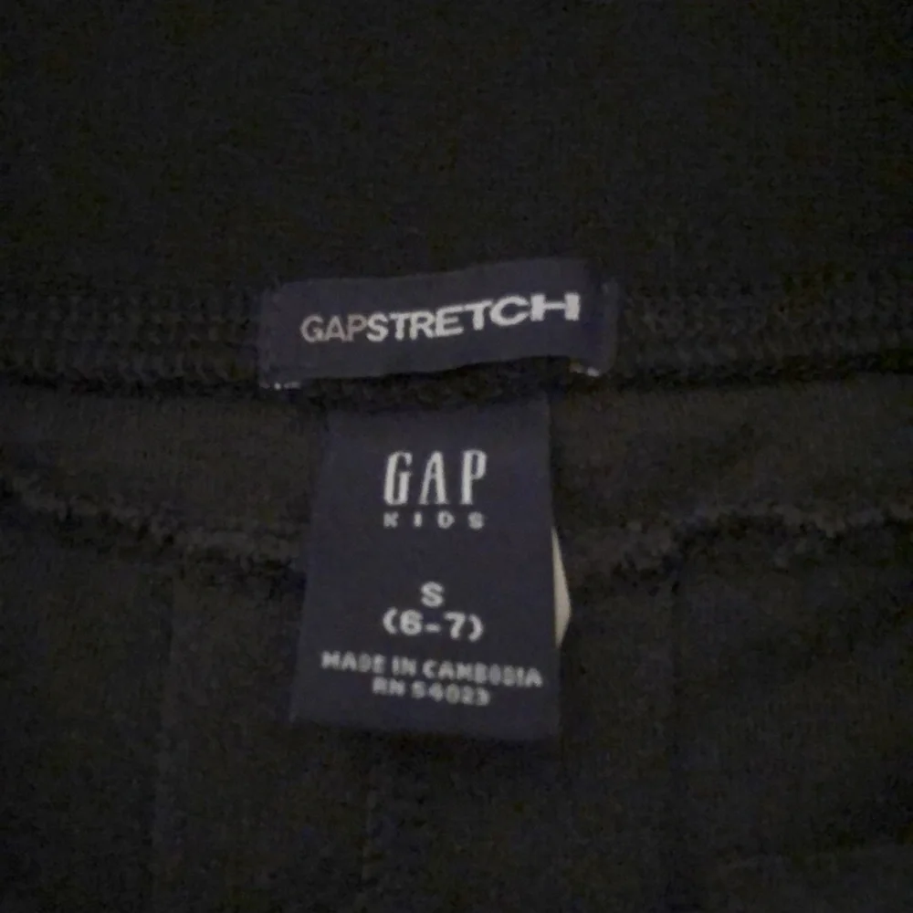 2005 GapKids Black Velour Pleated Skirt Size Small 6 7 Girls